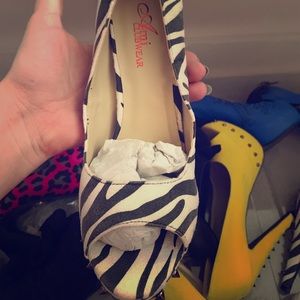 Zebra heels with spikes